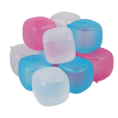 Plastikiniai ledo kubeliai