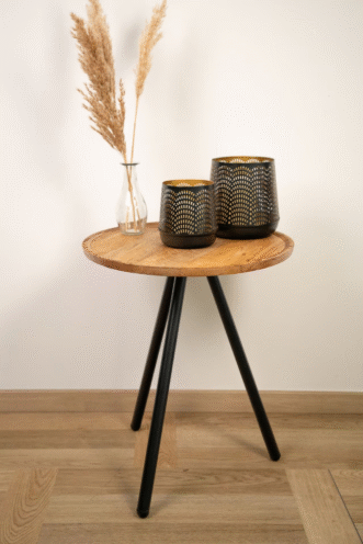 Metalinė žvakidė Metalinė žvakidė