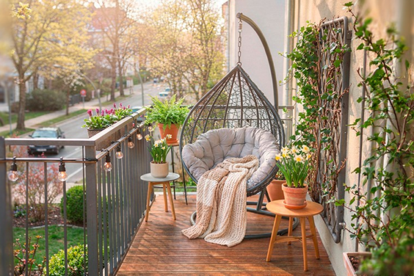 Pintas pakabinamas krėslas